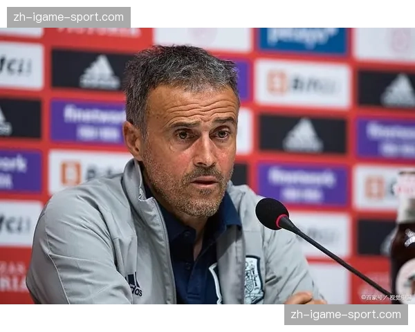 伤情通报：马赛中场合恩里克因大腿拉伤被提前换下