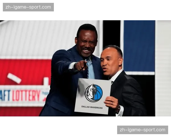 亚当-肖华确认将出席4月联盟理事会，讨论季中锦标赛新赛制