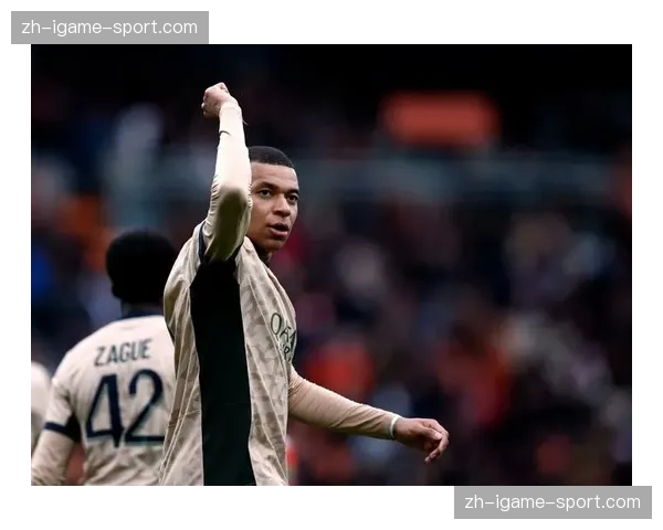 法国职业联盟会议提议，下赛季起法甲替补席可报名球员增至15人